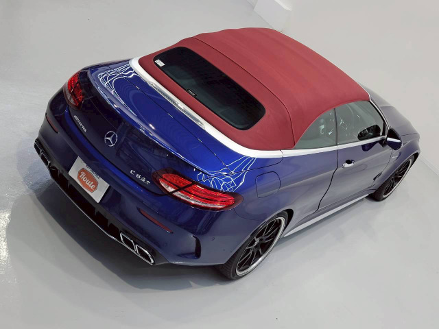 メルセデス・ベンツ Cクラスカブリオレ AMG C63 S の中古車詳細