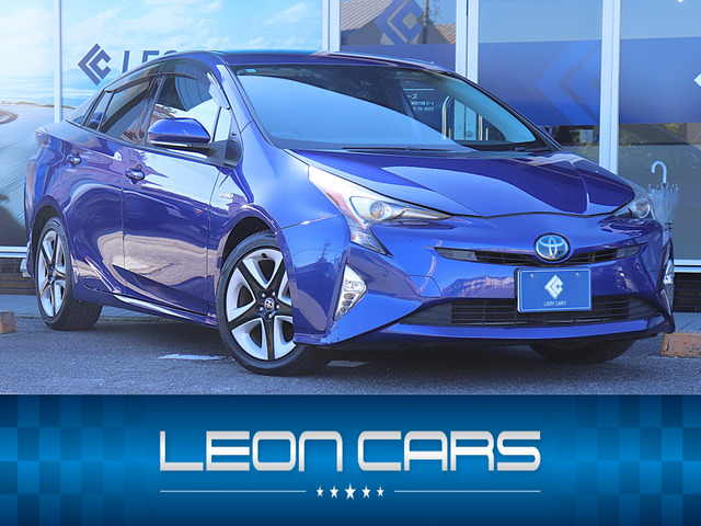 トヨタ プリウス 