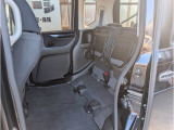 他の軽自動車には無いリアシートアレンジがN-BOXの特徴です。