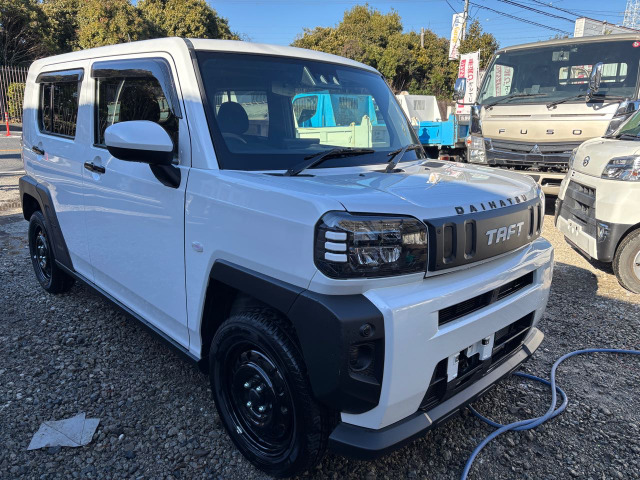 タフト X ディスプレイオーディオ バックカメラ