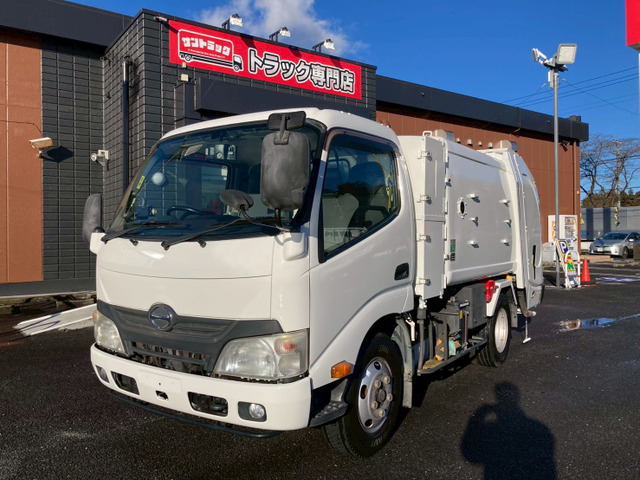 デュトロ  2t積・パッカー車・4.3立法・AT車