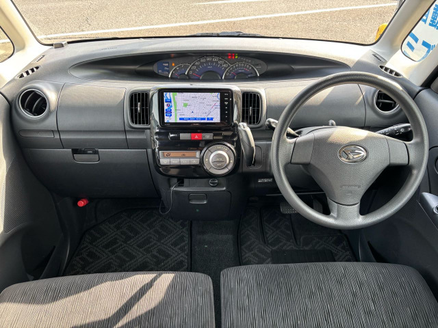 ダイハツ タントカスタム X スペシャル ナビ 車検2年付 保証付