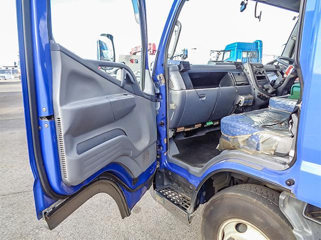 三菱ふそう キャンター クレーン 古河製5段ユニック ラジコン K4558 の