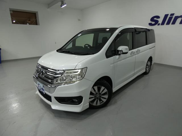 ステップワゴン2.0 スパーダ Z インターナビ セレクション 4WD寒冷地仕様 8人乗り 両側パワースライド