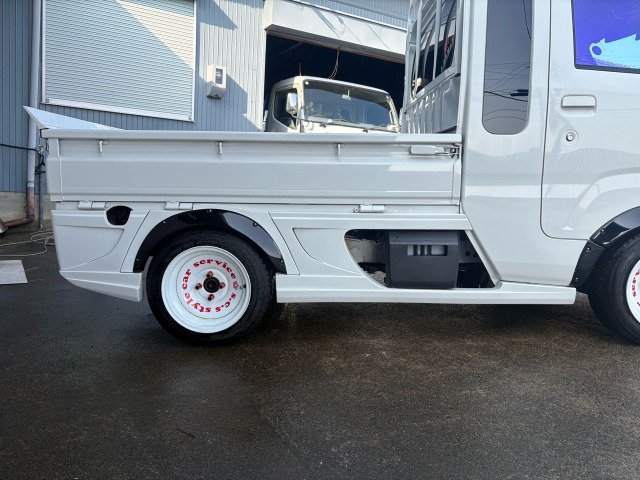 ダイハツ ハイゼットトラック エクストラ マユゲハイゼット仕様 の中古