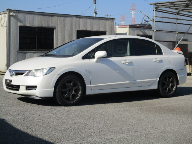 シビックセダン 1.8 G アルミ