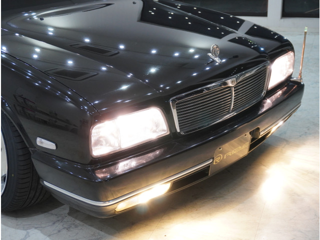 日産 シーマ 4.1 リミテッド V8エンジン 車高調 シル足 の中古車詳細