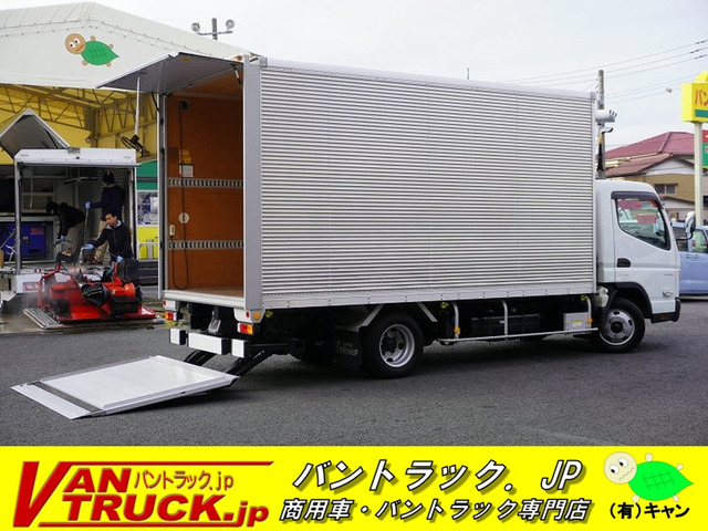 三菱ふそう キャンター 