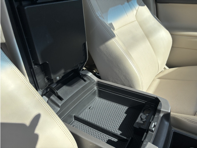 トヨタ ランドクルーザープラド 2.7 TX Lパッケージ 4WD ベージュ革