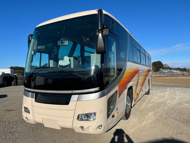 セレガ  サロンシート フリップダウンモニター