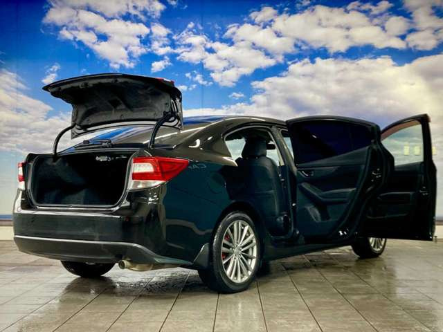 スバル インプレッサG4 1.6 i-L アイサイト 4WD 夏冬タイヤ付き