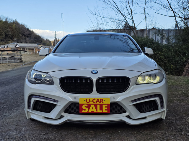 5シリーズセダン  