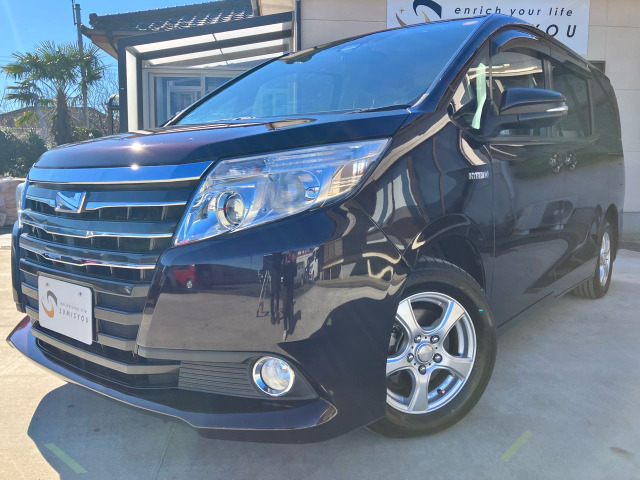 ノア1.8 ハイブリッド Xナビ 後席モニター アルミホイール