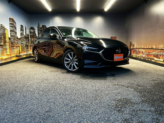 MAZDA3セダン1.8 XD Lパッケージ後期型 黒本革シート シートヒーター