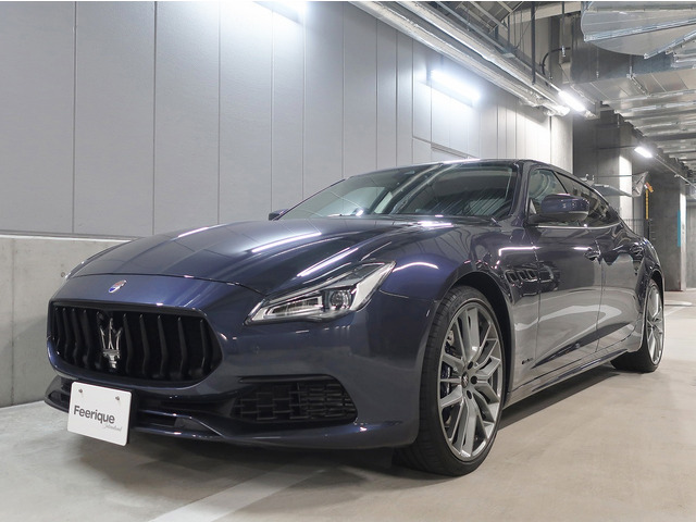 クアトロポルテS グランルッソ ゼニア ペッレテスータ