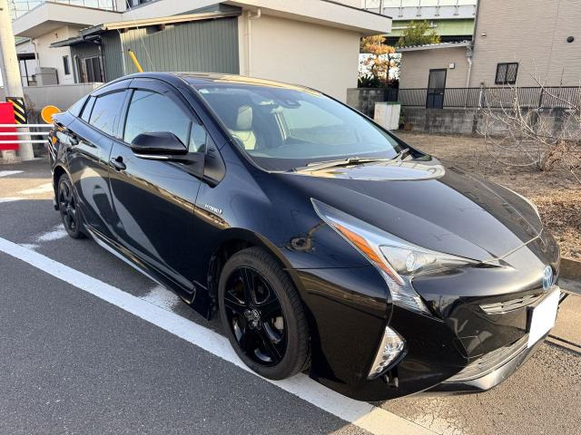 プリウス1.8 S ツーリングセレクションETC/シートヒーター/革シート