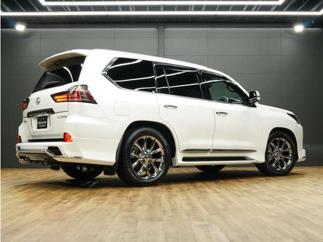 レクサス LX 570 ブラック シークエンス 4WD 令和2年12月最終後期