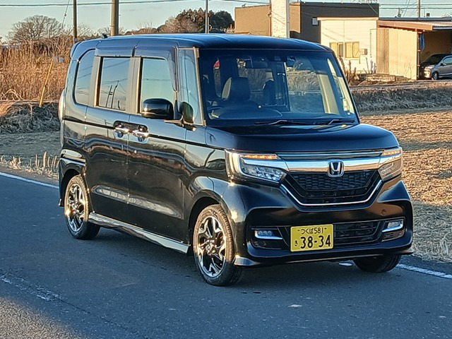 N-BOXカスタム G L ターボ ホンダセンシング N BOX カスタム 年式平成30年2月