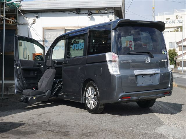 ステップワゴン 2.0 スパーダ S 助手席リフトアップシート 電動リフト禁煙車両側パワ...