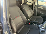 運転席シート☆使用感も少なく、良好な状態となっております!大切に使われていたことがよくわかります♪