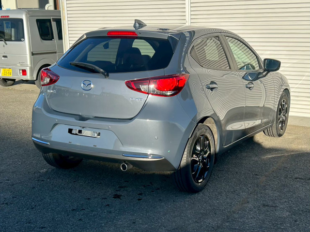 マツダ MAZDA2 1.5 XD ブラックトーンエディション ナビETC マルチ
