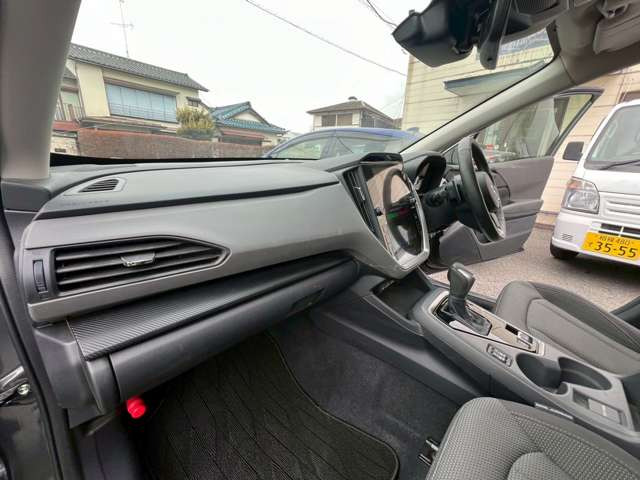 スバル クロストレック 2.0 リミテッド の中古車詳細 (25,000km, ガン