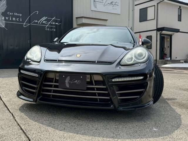 パナメーラ4S PDK 4WD電動Rゲート 革シート エアサス