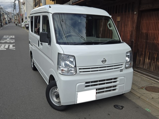 NV100クリッパーDX GL セーフティパッケージ ハイルーフ 4WD車検2年/点検整備渡!4WD!キーレス