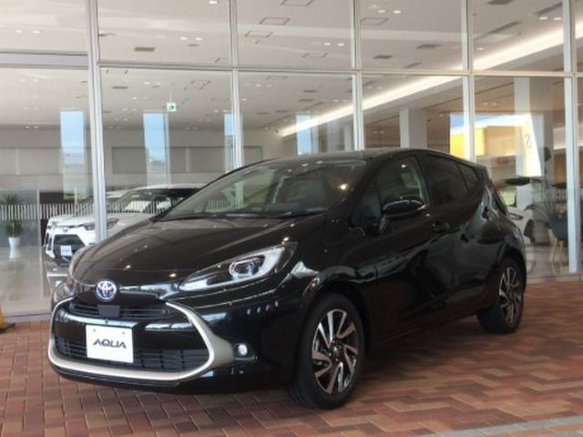 トヨタ アクア 