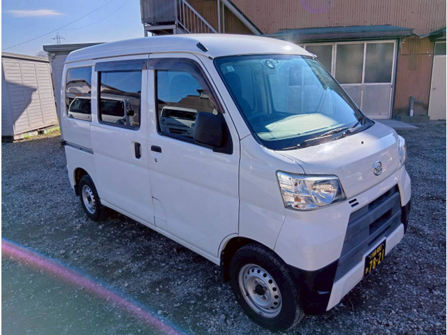 ダイハツ ハイゼットカーゴ デラックス ハイルーフ 黒ナンバー登録OK