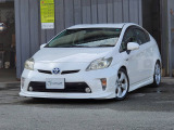 トヨタ プリウス