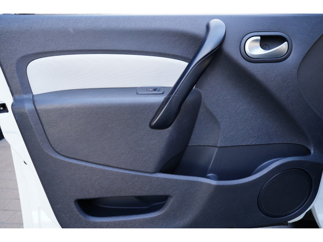 ルノー カングー