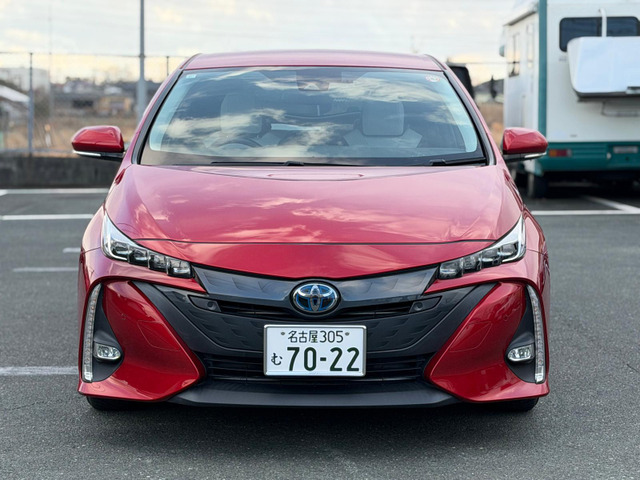 プリウスPHV1.8 A レザーパッケージコミコミ