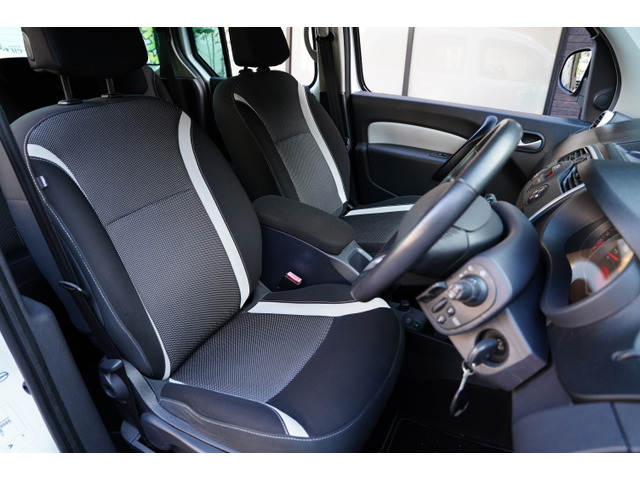 ルノー カングー