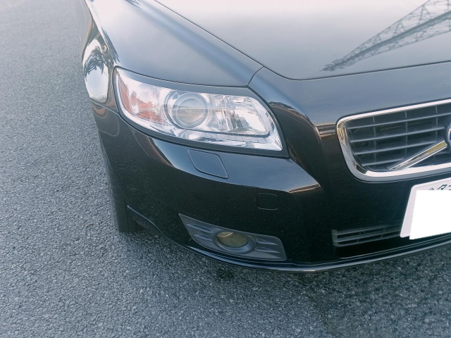 ボルボ V50 2.0 クラシック の中古車詳細 (105,000km, ブラック, 宮城