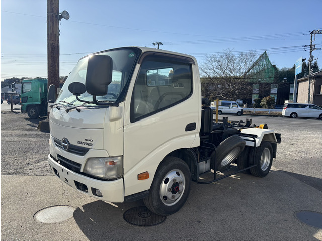 デュトロ  アームロール 4WD 新明和製 積載3t