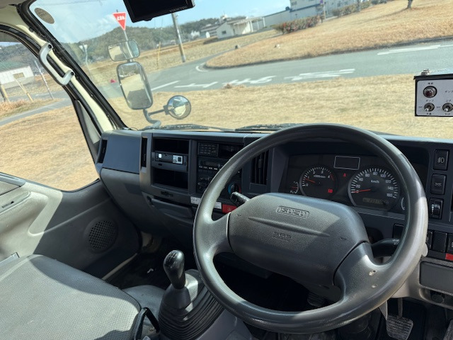 いすゞ エルフ 深ダンプ 6MT 2t の中古車詳細 (233,178km, 黄色タイプ