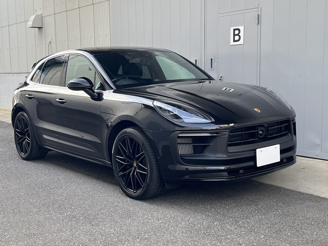 マカンGTS PDK 4WDスポクロ/ガラスルーフ/禁煙ワンオーナー