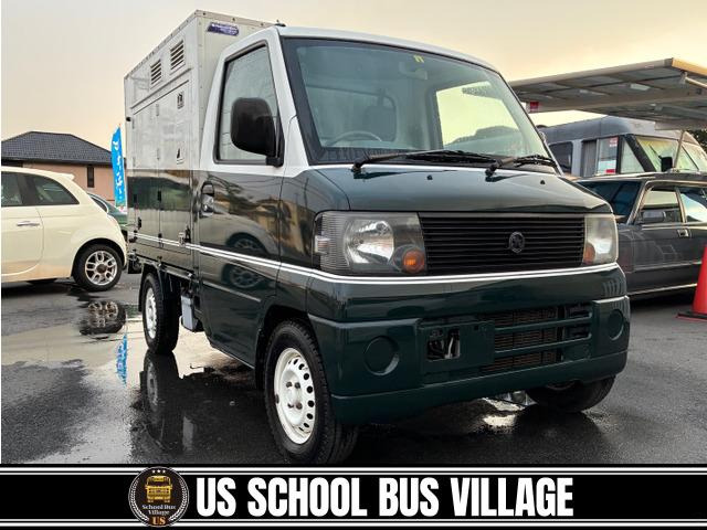 ミニキャブトラックVタイプ エアコン付 4WDカートリッジ式トイレカー(糞尿車)