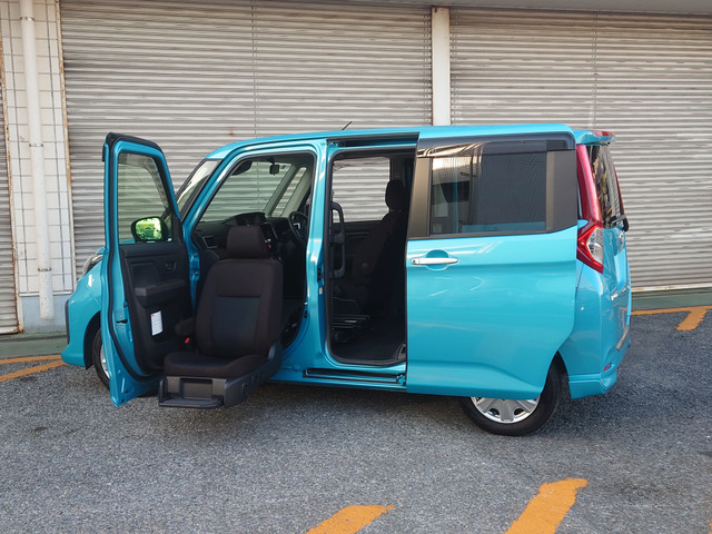 ルーミー 1.0 G ウェルキャブ 助手席リフトアップシート Aタイプ 助手席リフトアップ...