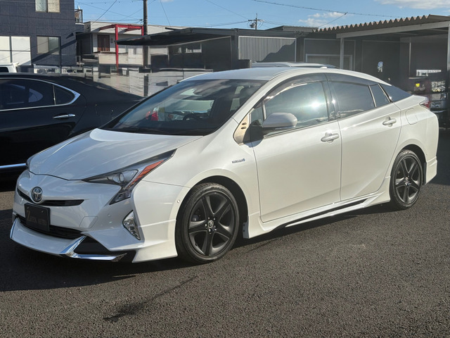 プリウス 1.8 A ツーリングセレクション フルエアロLEDデーライト