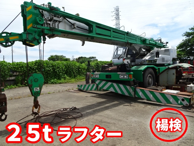 タダノ ラフテレーンクレーン 25tラフター タダノ GR250N