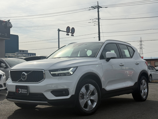 XC40B4 AWD モメンタム 4WDアラウンドビュー ETC 前後ドラレコ