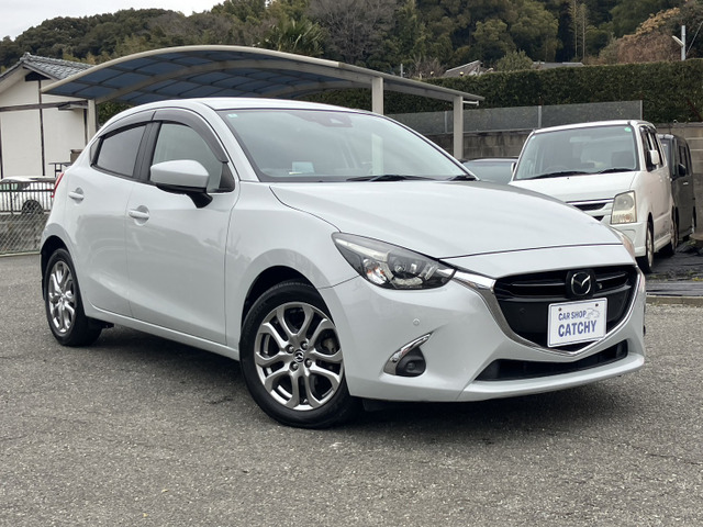 マツダ デミオ 1.5 XD ノーブル クリムゾン ナビ フルセグ Aビュー LED