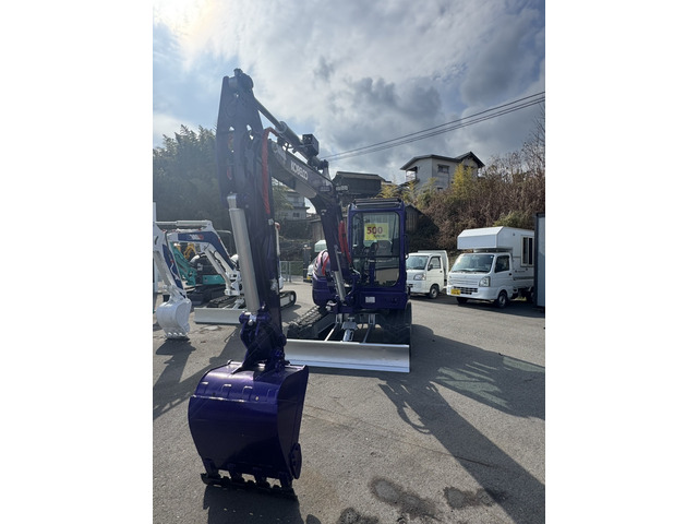 コベルコ 油圧ショベル ゴムキャタ・配管・クレーン仕様