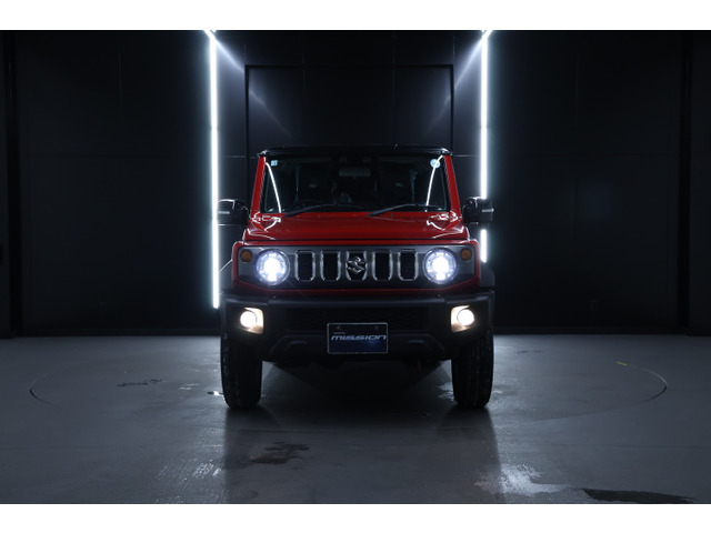 ジムニーノマド1.5 FC 4WD登録済未使用車