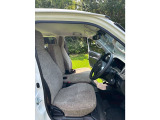 運転席側1列目シート