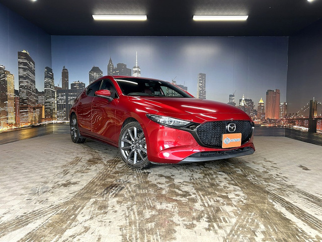 MAZDA3ファストバック1.8 XD バーガンディ セレクション 4WD