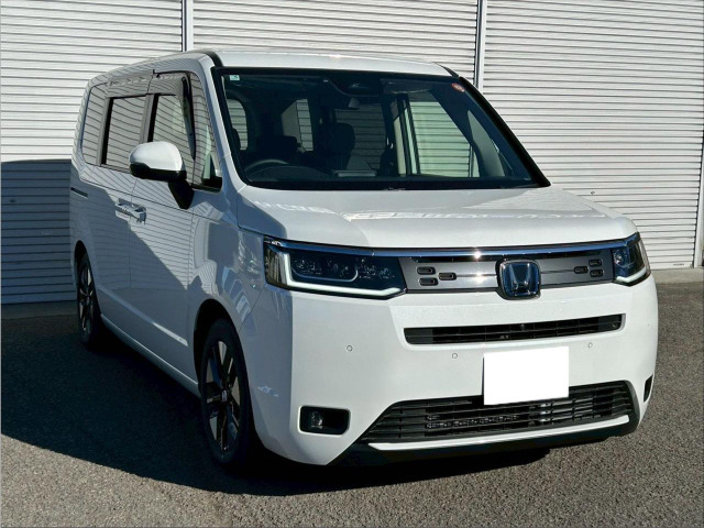 ステップワゴン 2.0 e:HEV エアー EX 