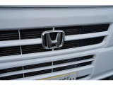 エンジン、ミッションなど金額の大きな箇所も無料修理♪代車もご用意!☆自社保証☆安心3ヶ月間の無料保証付。カーセンサーアフター保証も有り☆1年～2年更新保証もご用意有ります。輸入車は1年保証～有償のみです。